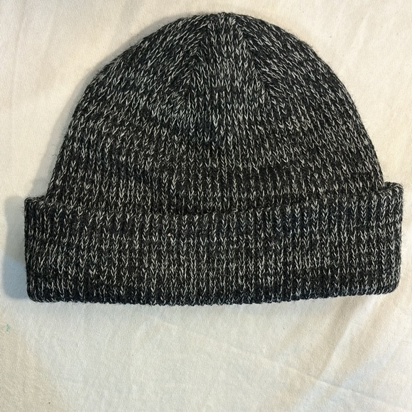 NEW Vans Bruckner Cuff Beanie Core Basics Hat black Heather Skateboard Snowboard - Picture 2 of 7